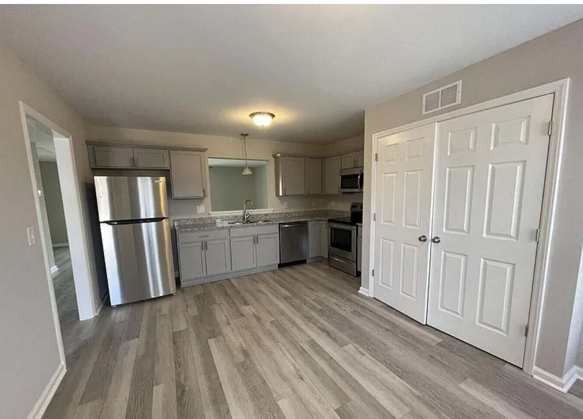 312 South Pointe Drive - A